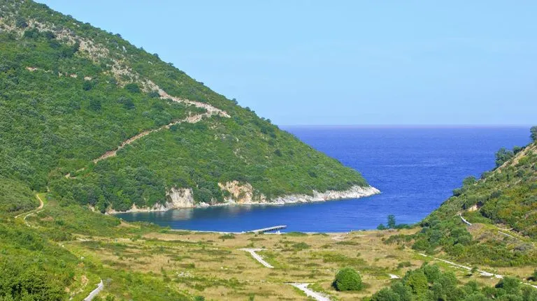 Kakome Bay