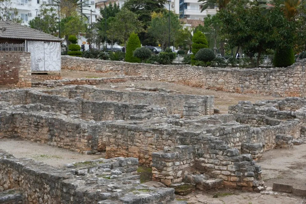 Old Synagogue Ruins